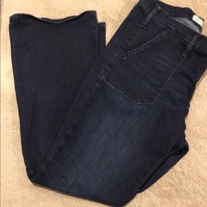 Gap size 33 (14/16) baby boot jeans